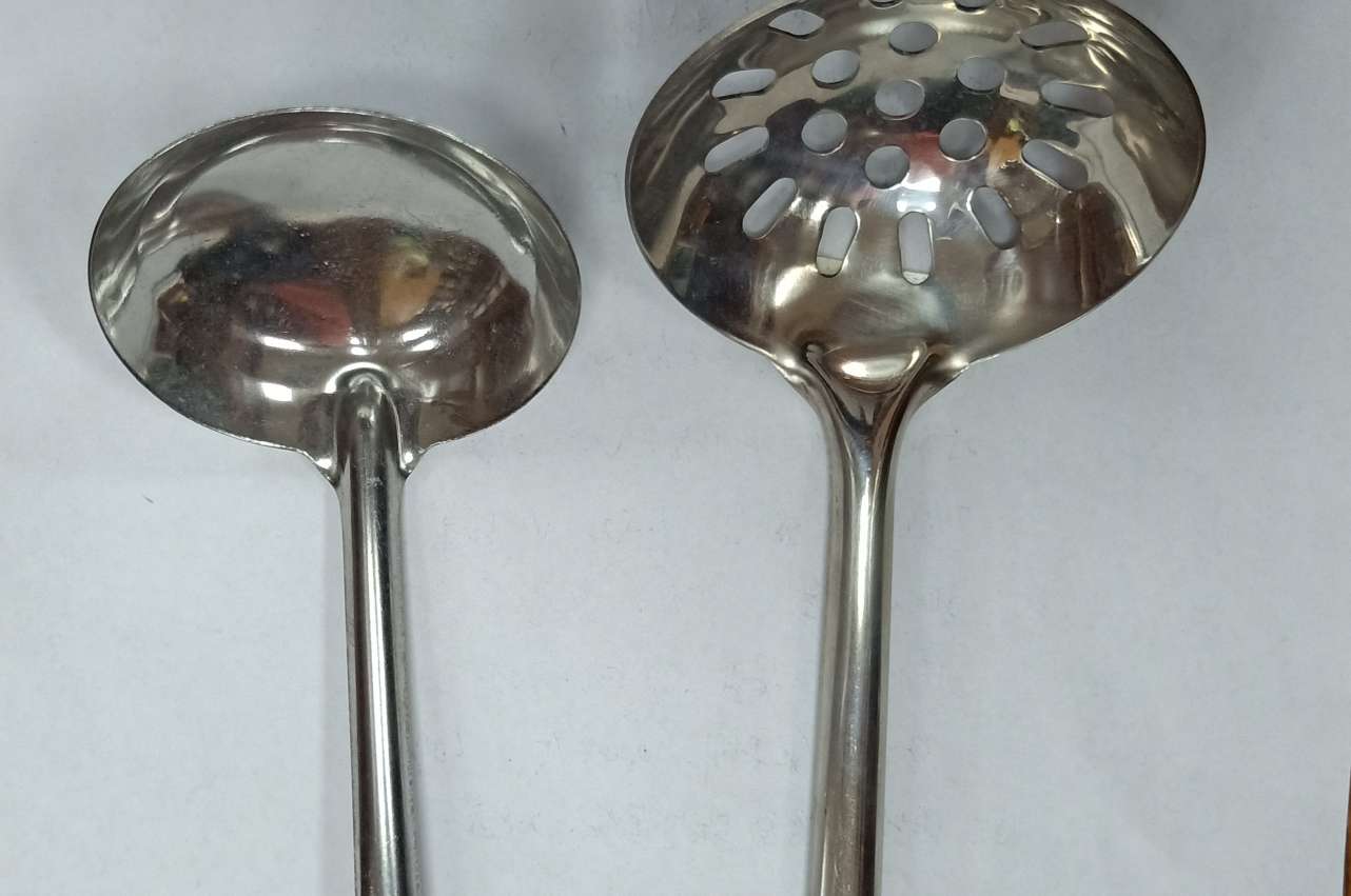 Hot-selling stall products 7 cm hot pot slotted spoon