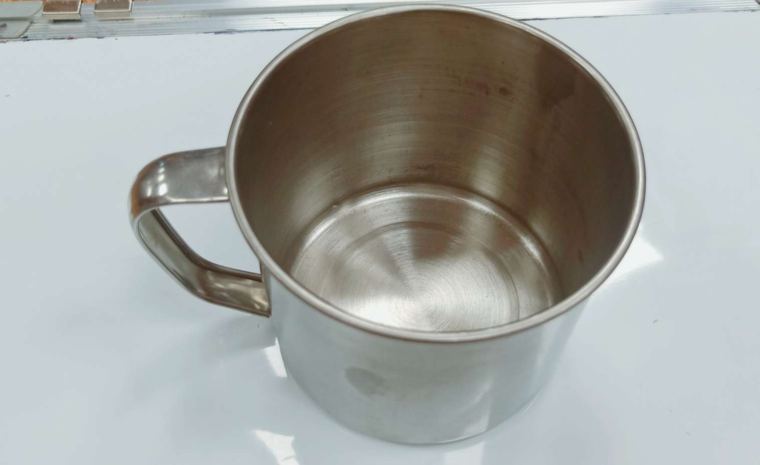 Hot spot product 10cm magnetic stainless steel cup without cover