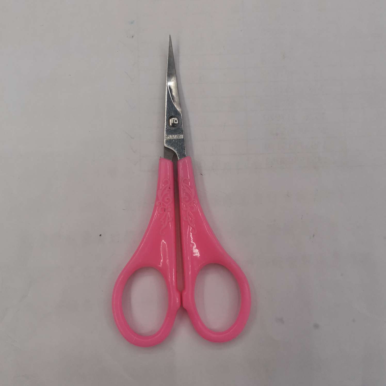 粉红不锈钢塑料剪刀美容工具