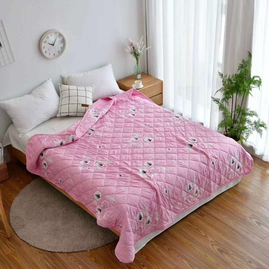 Burst Run Lake Summer By Skin Cotton Summer Quilt Application Scenario