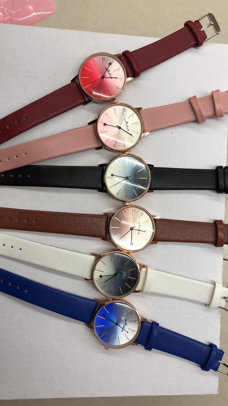 Relojes con dial crescendo