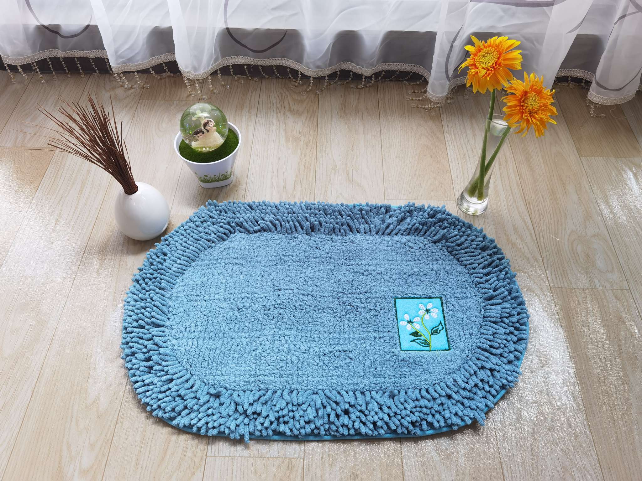 Bathroom absorbent floor MATS, kitchen floor MATS, anti-slip MATS, household door entrance MATS, bedroom carpets details Picture