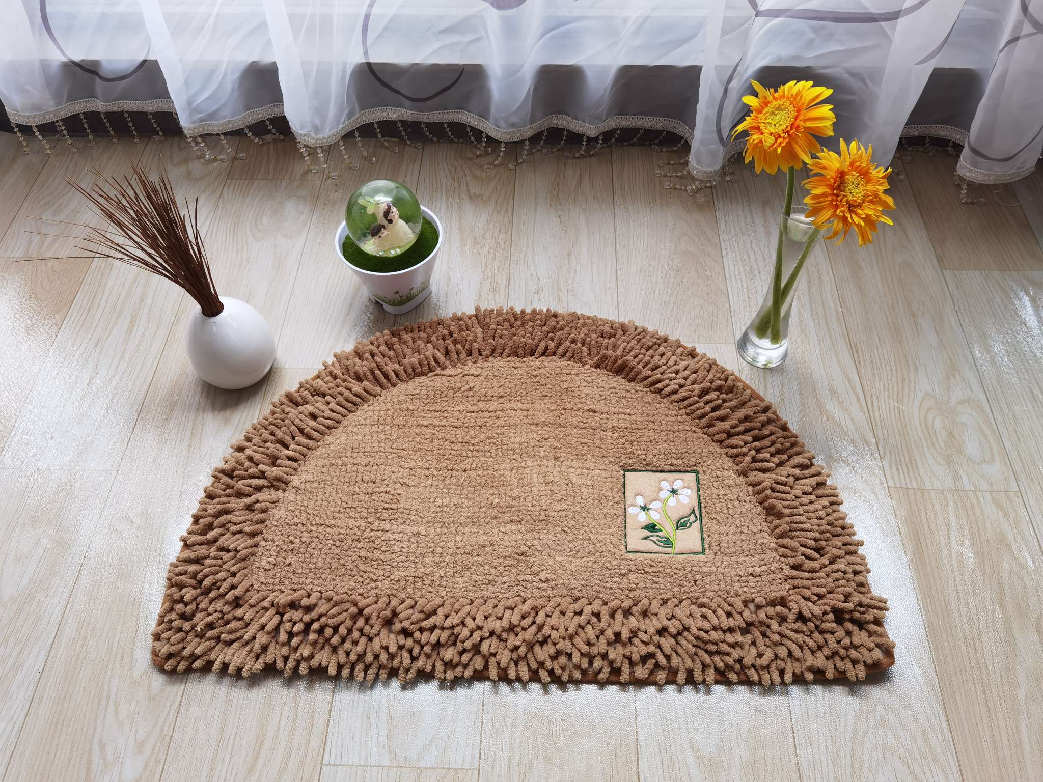 Semi-circular floor MATS, bathroom absorbent floor MATS, kitchen floor MATS, bathroom anti-slip MATS, household door MATS, entrance door MATS, bedroom carpets Specification image