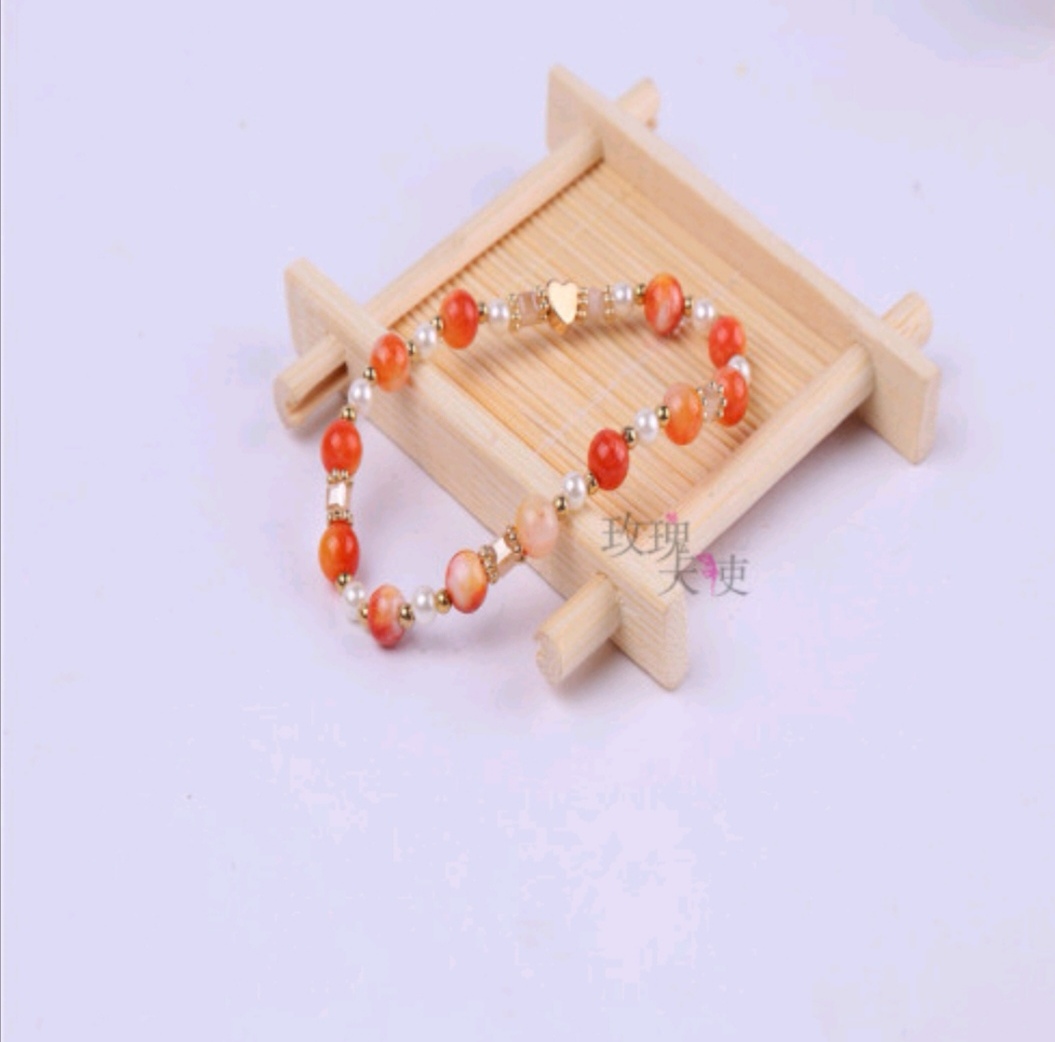 A beautiful natural stone crystal bracelet for fashionable ladies, a new and popular Korean version bestseller details Picture