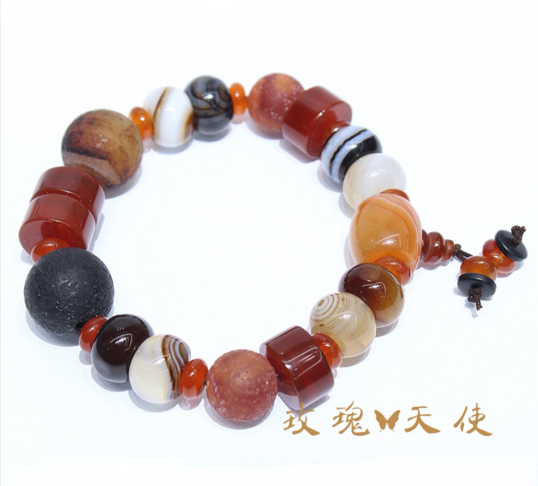 The new Rose Angel matte black weathered pattern agate bracelet, a high-quality natural agate men's bracelet, is now available for wholesale at street stalls Item Picture