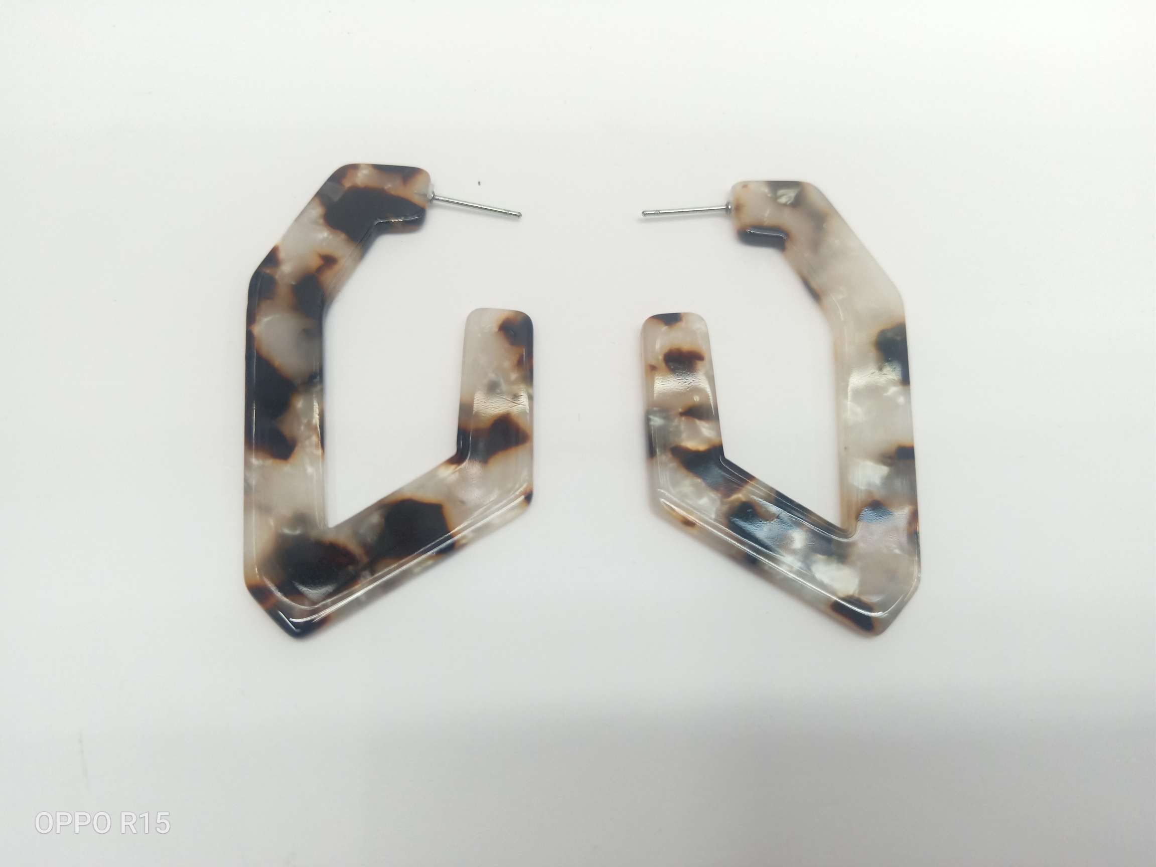 Earrings details Picture