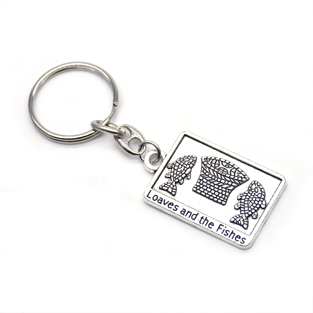 Bread and fish Christian symbols keychain pendant ring ornaments religious church sacred objects gifts gifts