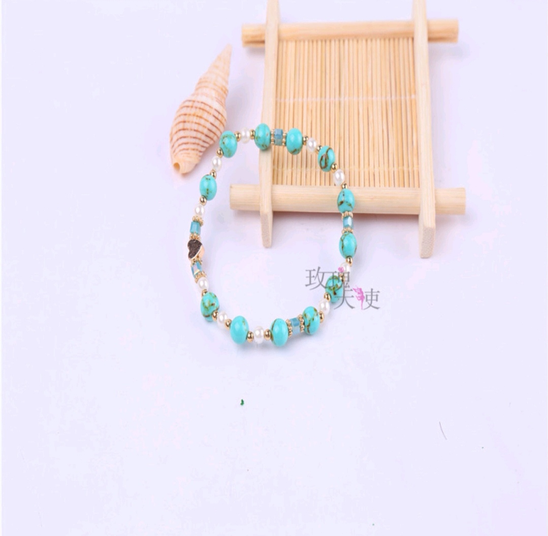 A beautiful natural stone crystal bracelet for fashionable ladies, a new and popular Korean version bestseller undefined