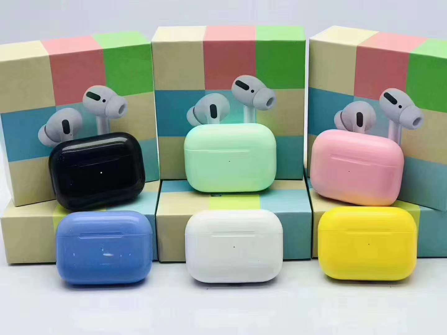 蓝牙耳机三代产品图