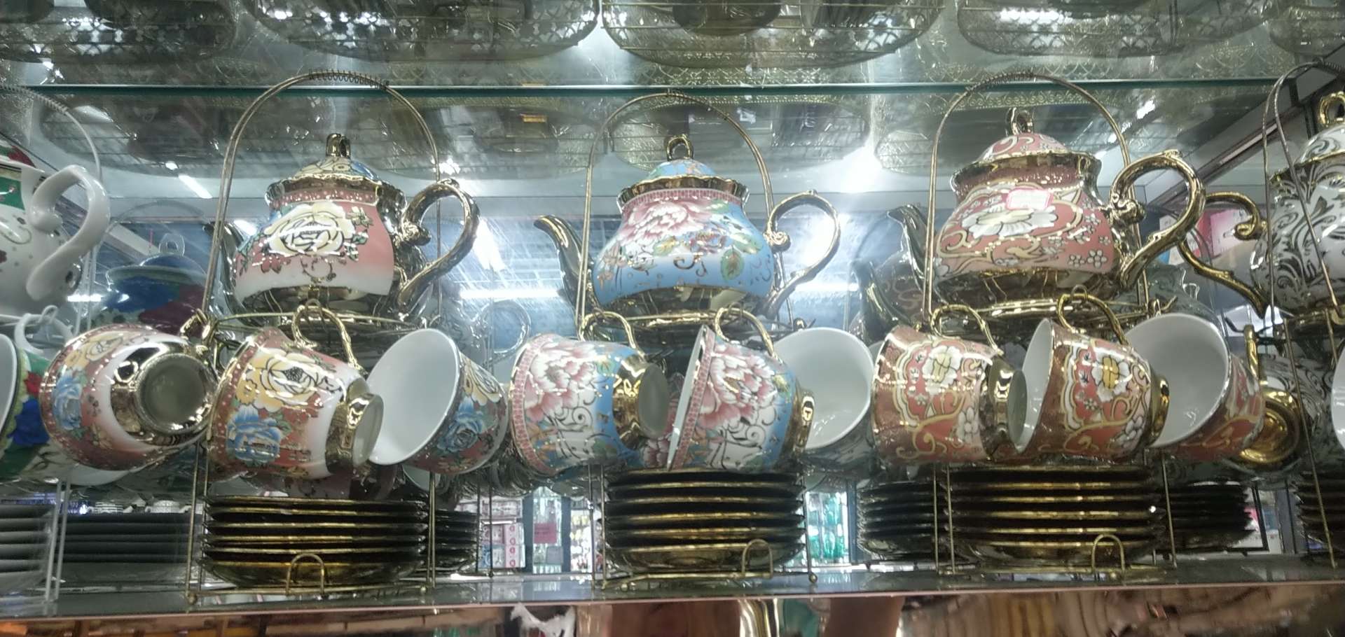 Electroplating tea set thumbnail