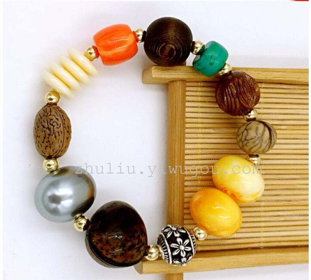 The latest natural multi-treasure Bodhi seed agate diamond bracelet and Buddhist prayer bead bracelet Item Picture