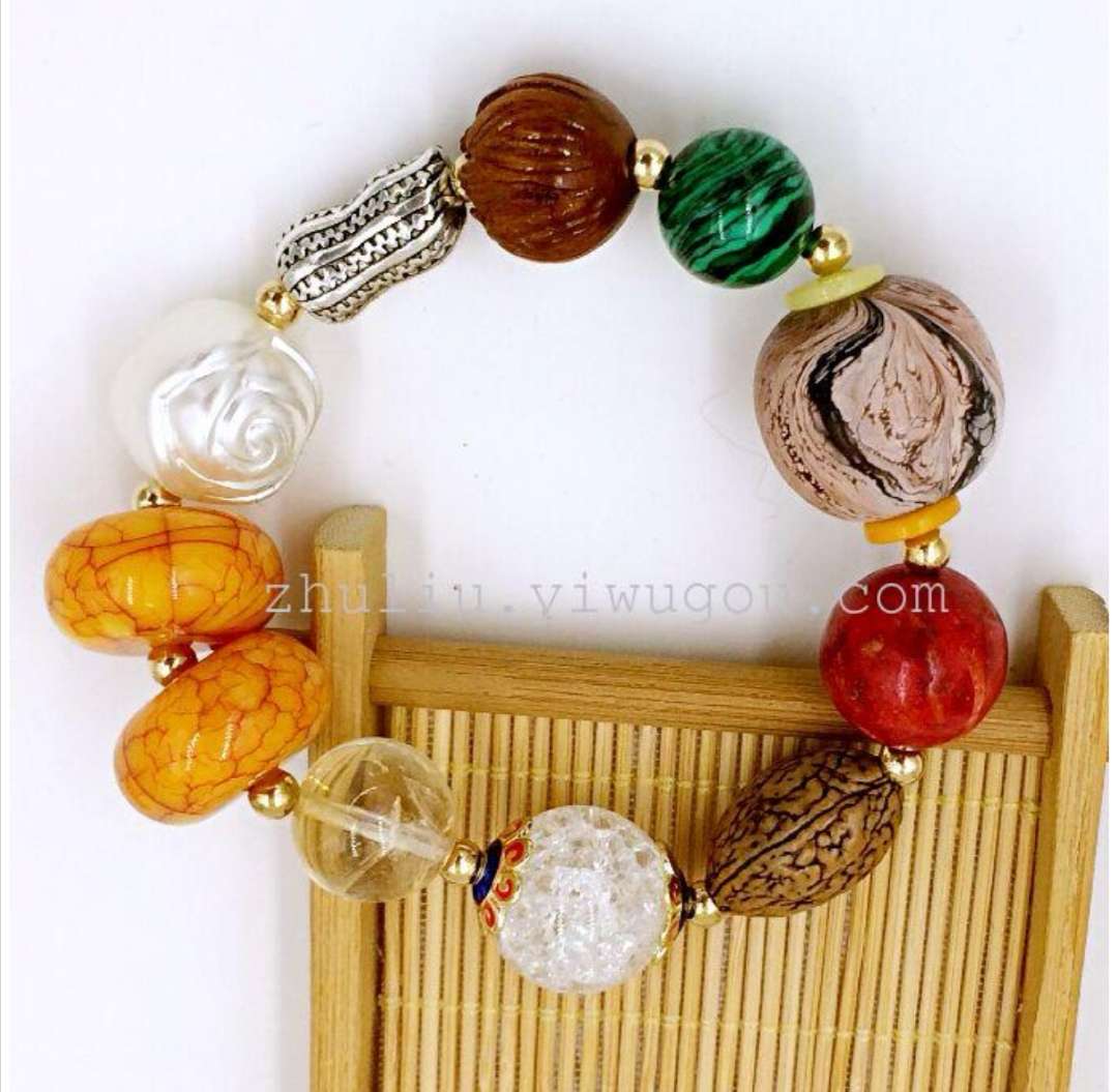 The latest natural multi-treasure Bodhi seed agate diamond bracelet and Buddhist prayer bead bracelet details Picture