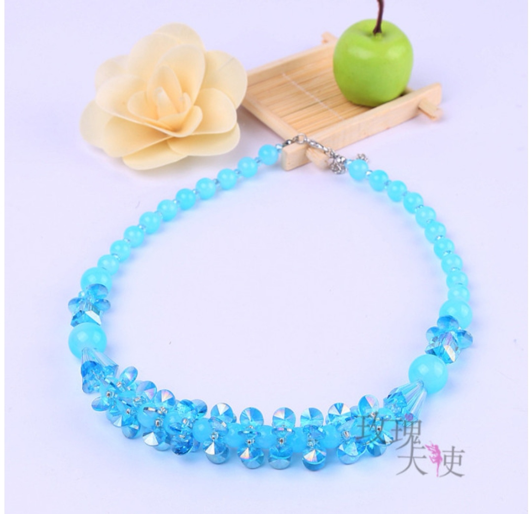 Rose Angel Original Korean jewelry, handcrafted crystal woven flower agate necklace, fashionable and versatile collarbone chain for women undefined
