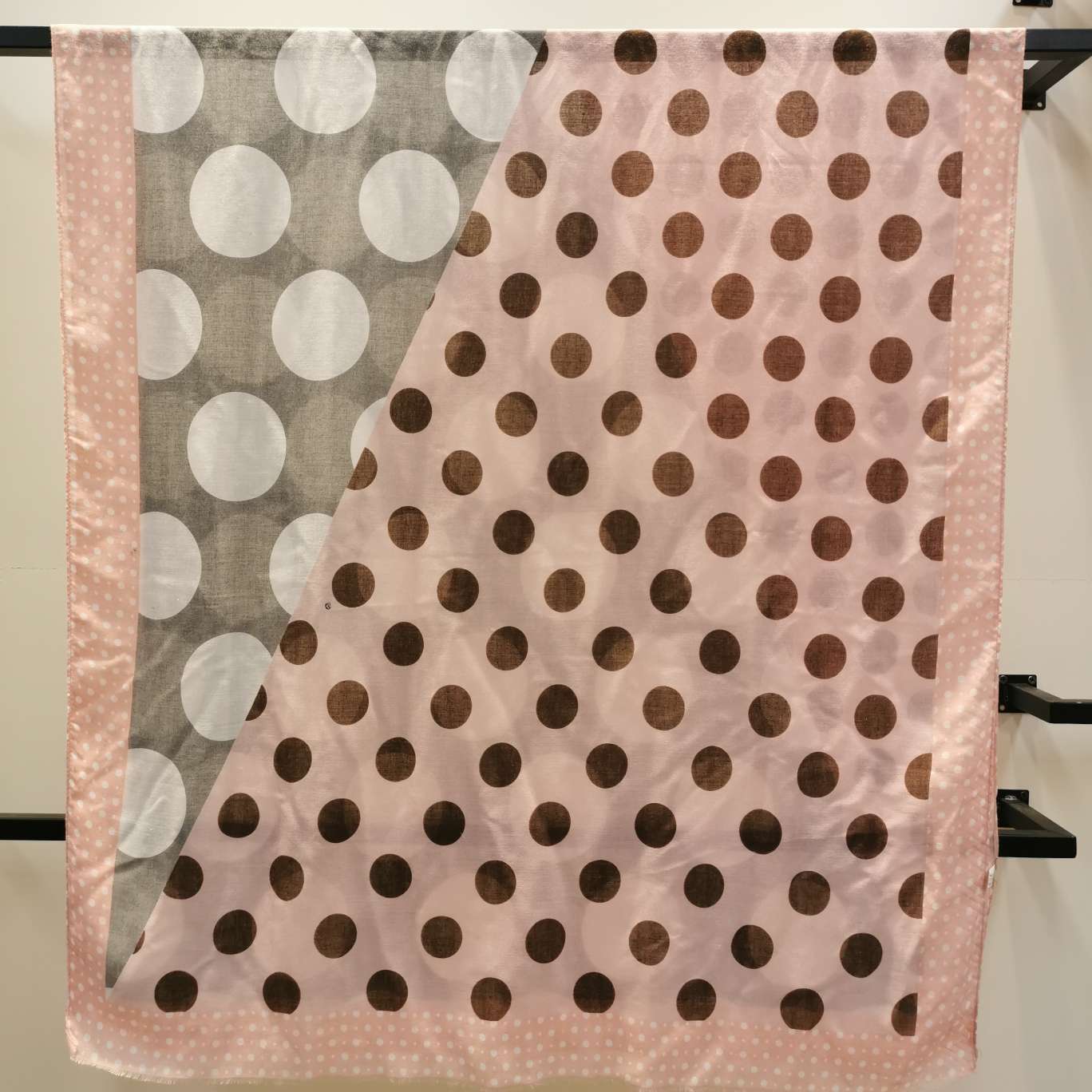 2020 New Women's Size Circle Dots Diagonal Splicing Scarf Scarf Shawl