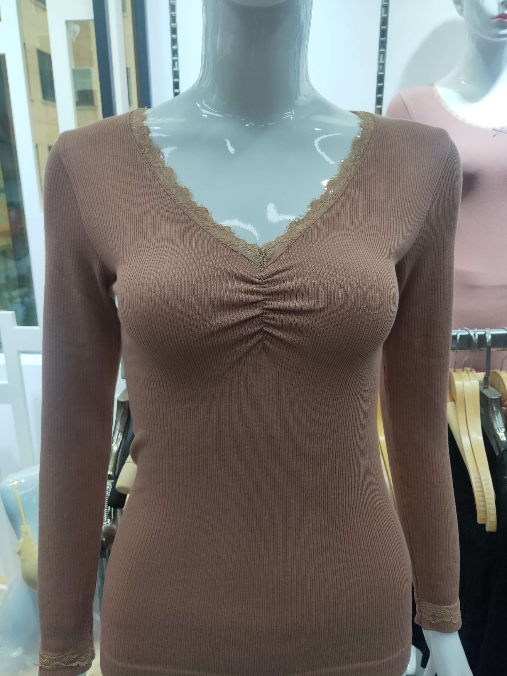 Seamless body fashion underwear thumbnail