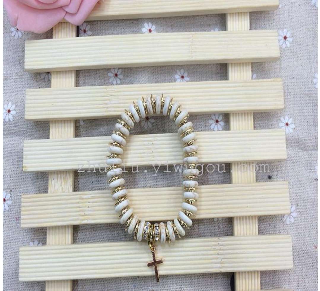 Rose Angel handcrafted classic European and American turquoise bracelet cross bracelet Application Scenario