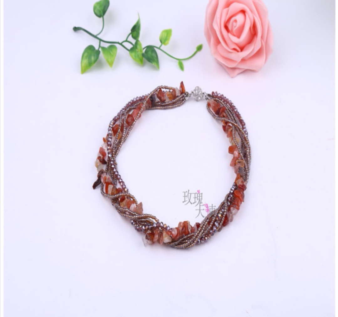 Pomixia multi-layer rice bead necklace, crystal natural stone collarbone chain Item Picture