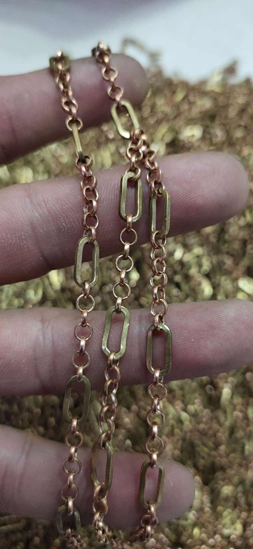 Manual chain thumbnail