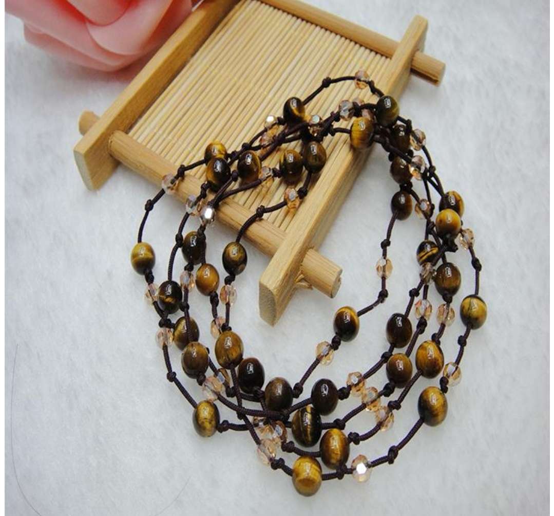 Bohemian multi-layer agate crystal short necklace, women's fashionable dress accessory, versatile retro gift for women Specification image