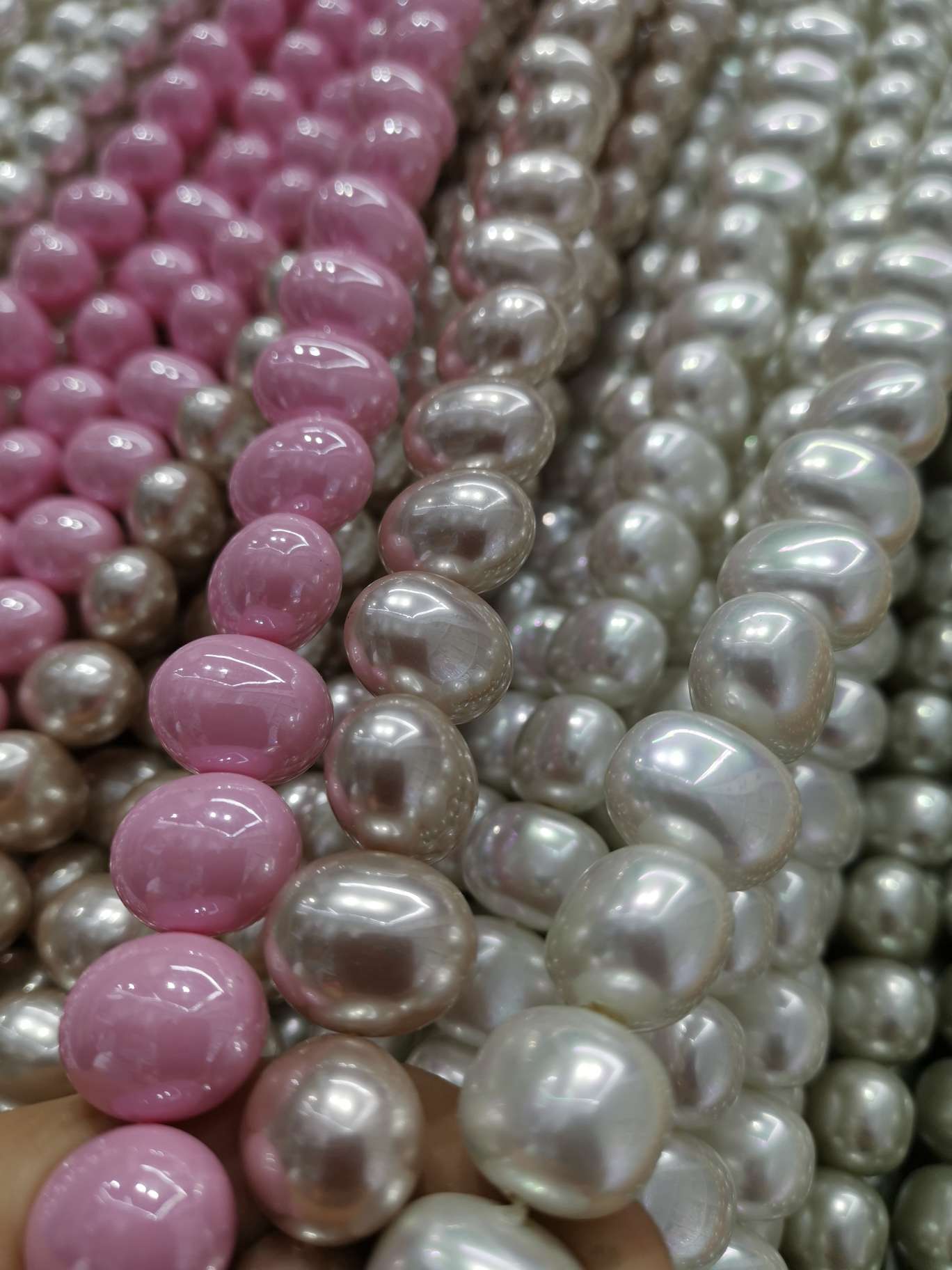 Irregular-shaped imitation pearl Specification image