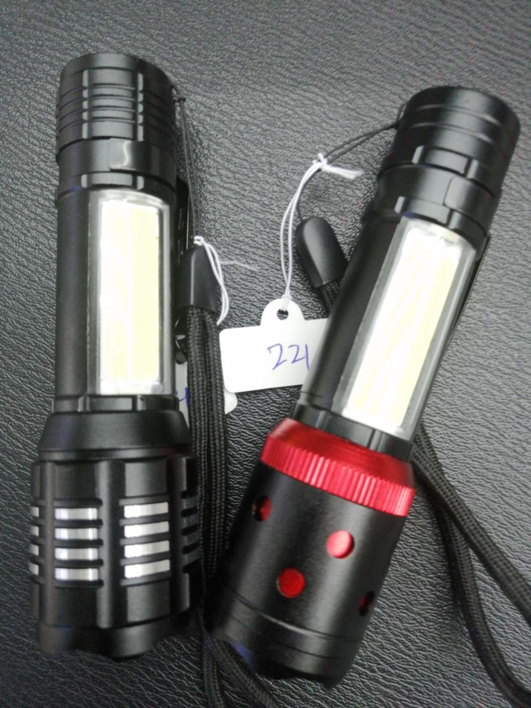 型号c705  材料  铝合金   USB充电   T6灯泡详情图1