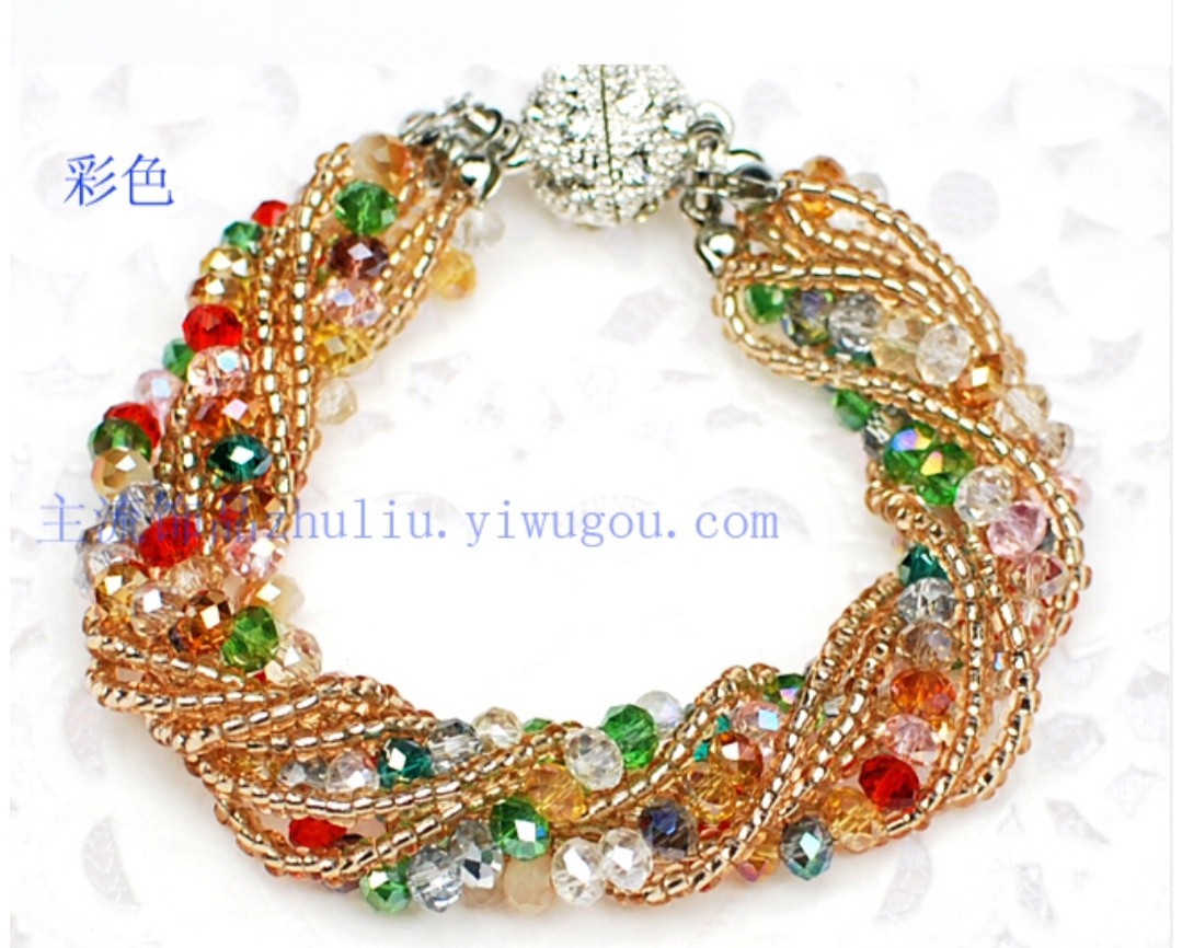 An exaggerated multi-layer rice bead crystal magnetic clasp bracelet from European and American big brands in Bohemian style