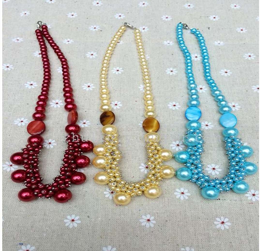 The latest original pearl necklace is a fashionable and versatile women's necklace details Picture