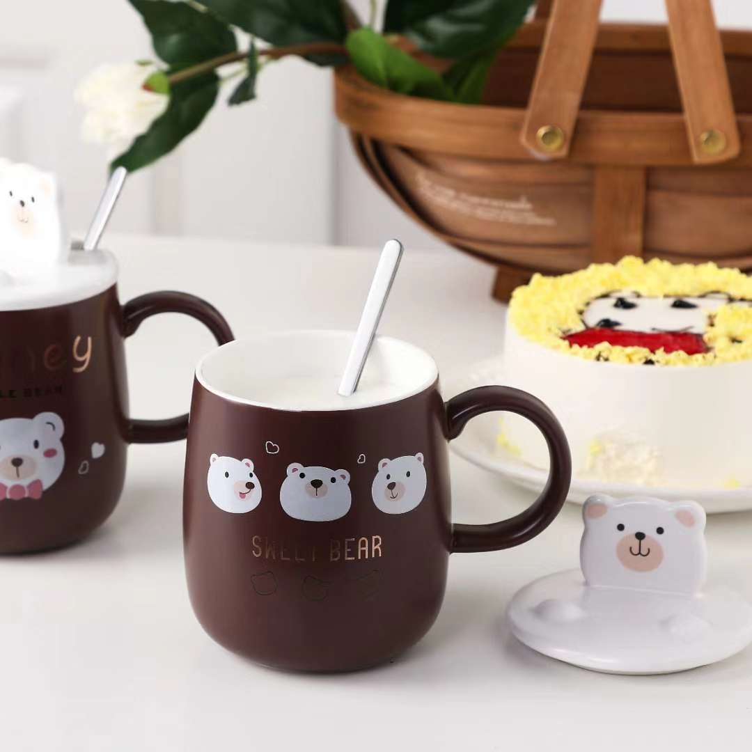 Creative Internet Celebrity Popular Bear Ceramic Cup Cover Multi-Functional Water Cup Four-Color Mixed Ceramic Cup Item Picture