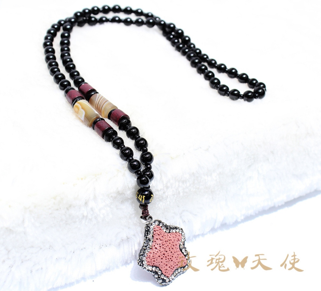 Retro and versatile accessories for women, long volcanic stone star pendant, sweater chain, necklace wholesale, cotton and linen clothing decoration undefined