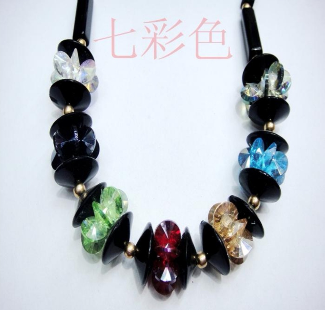 The latest popular Korean-style crystal necklace, a versatile crystal collarbone chain for women undefined