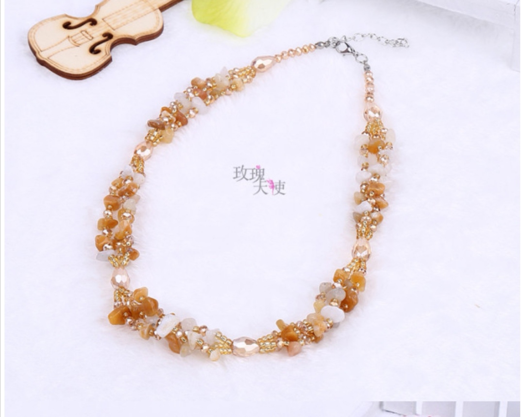 High-end, fully handcrafted, pure natural crystal agate shell glass bead necklace collarbone chain details Picture