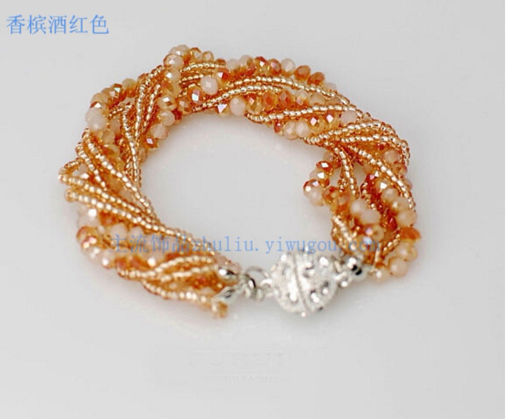 An exaggerated multi-layer rice bead crystal magnetic clasp bracelet from European and American big brands in Bohemian style Specification image