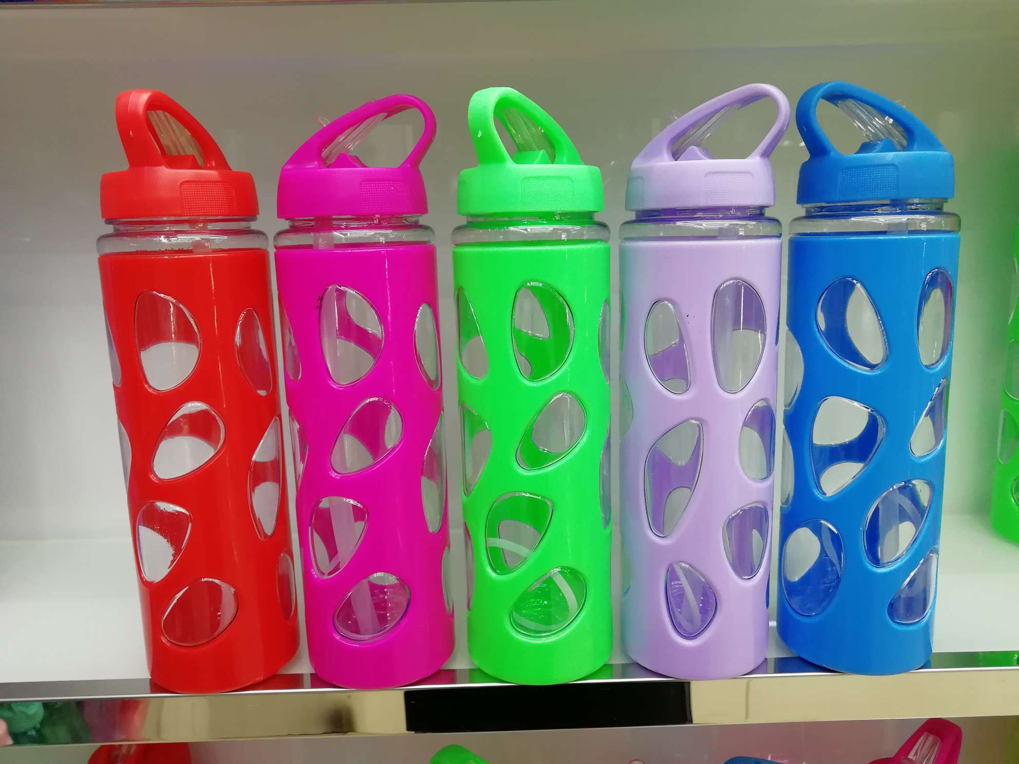 Cups, water cups, plastic cups, kettles, space cups thumbnail