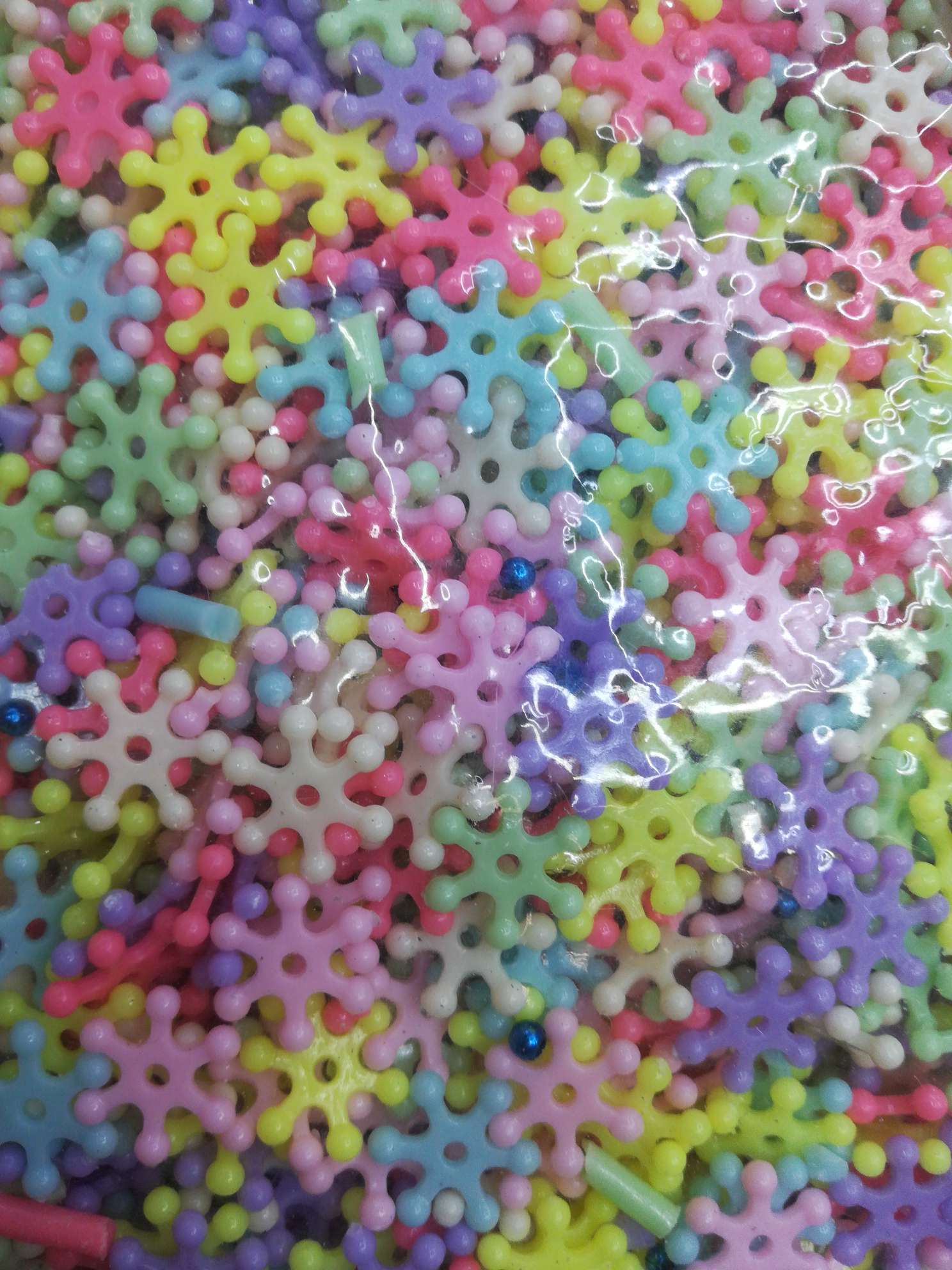 diy phone case and stationery box accessories with light-colored 12mm snowflake frosted small beads, cream glue and epoxy resin decorative materials details Picture