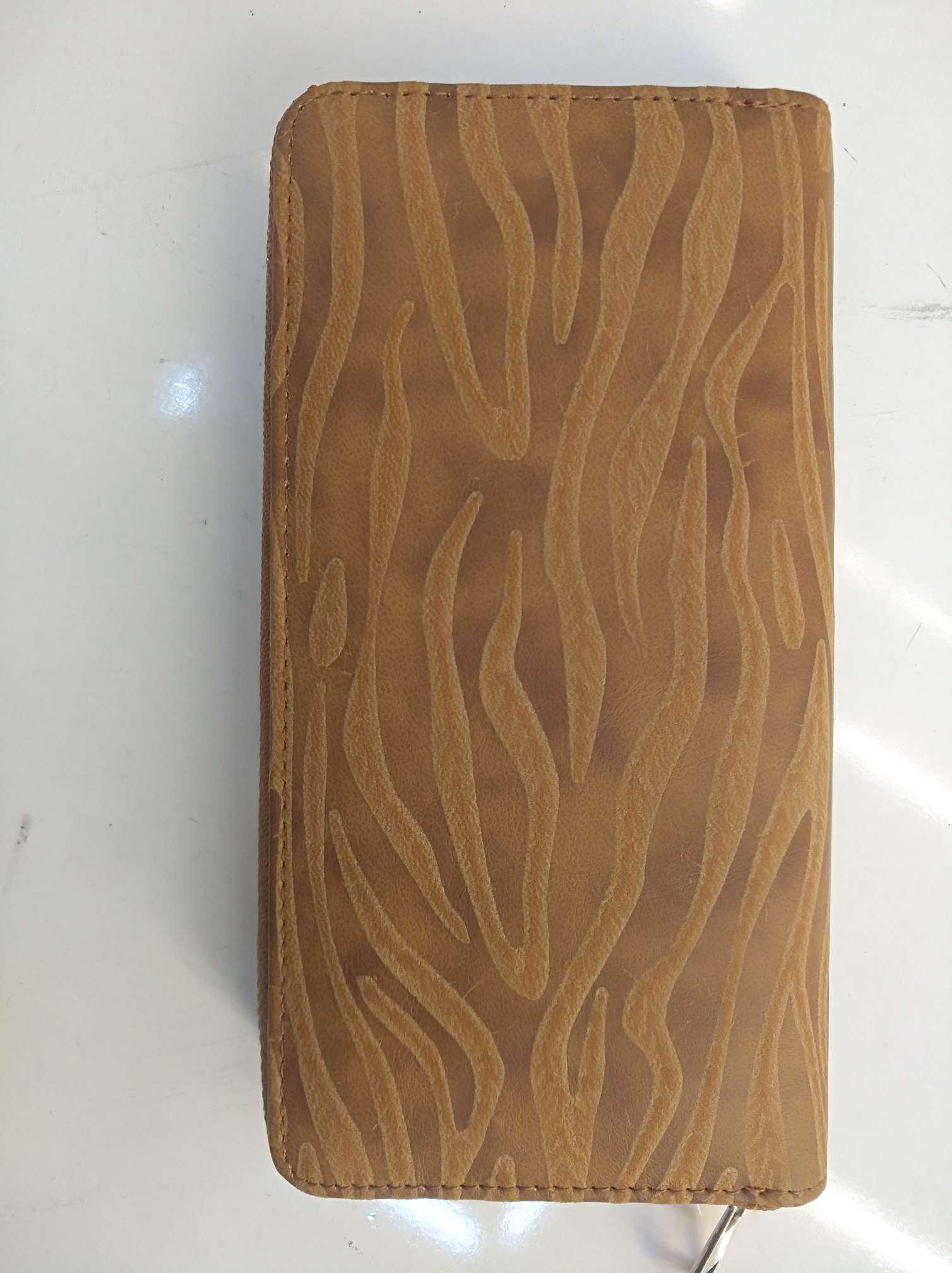 新款大气豹纹控经典