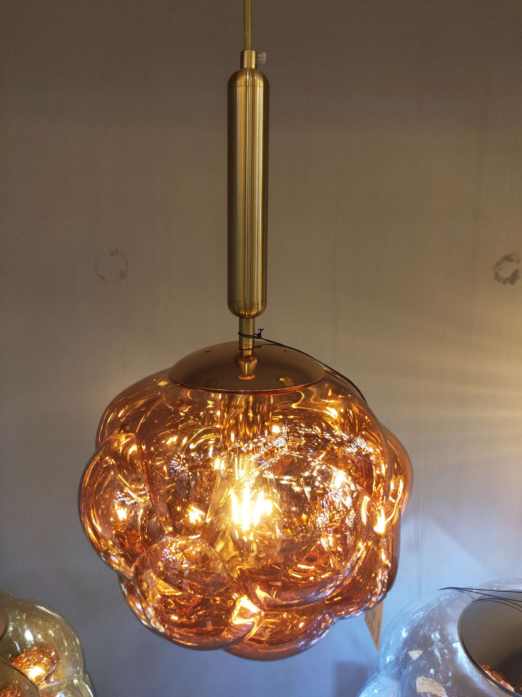 装饰灯具 ，工 艺灯具，餐吊，适用于装修店面，餐厅，酒吧，服装店.