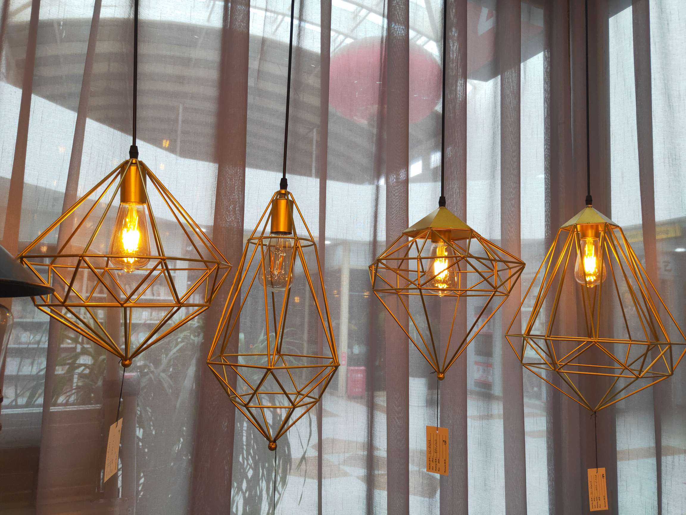 装 饰灯具 ，工艺灯具，餐吊，适用于装修店面，餐厅，酒吧，服装店.产品图