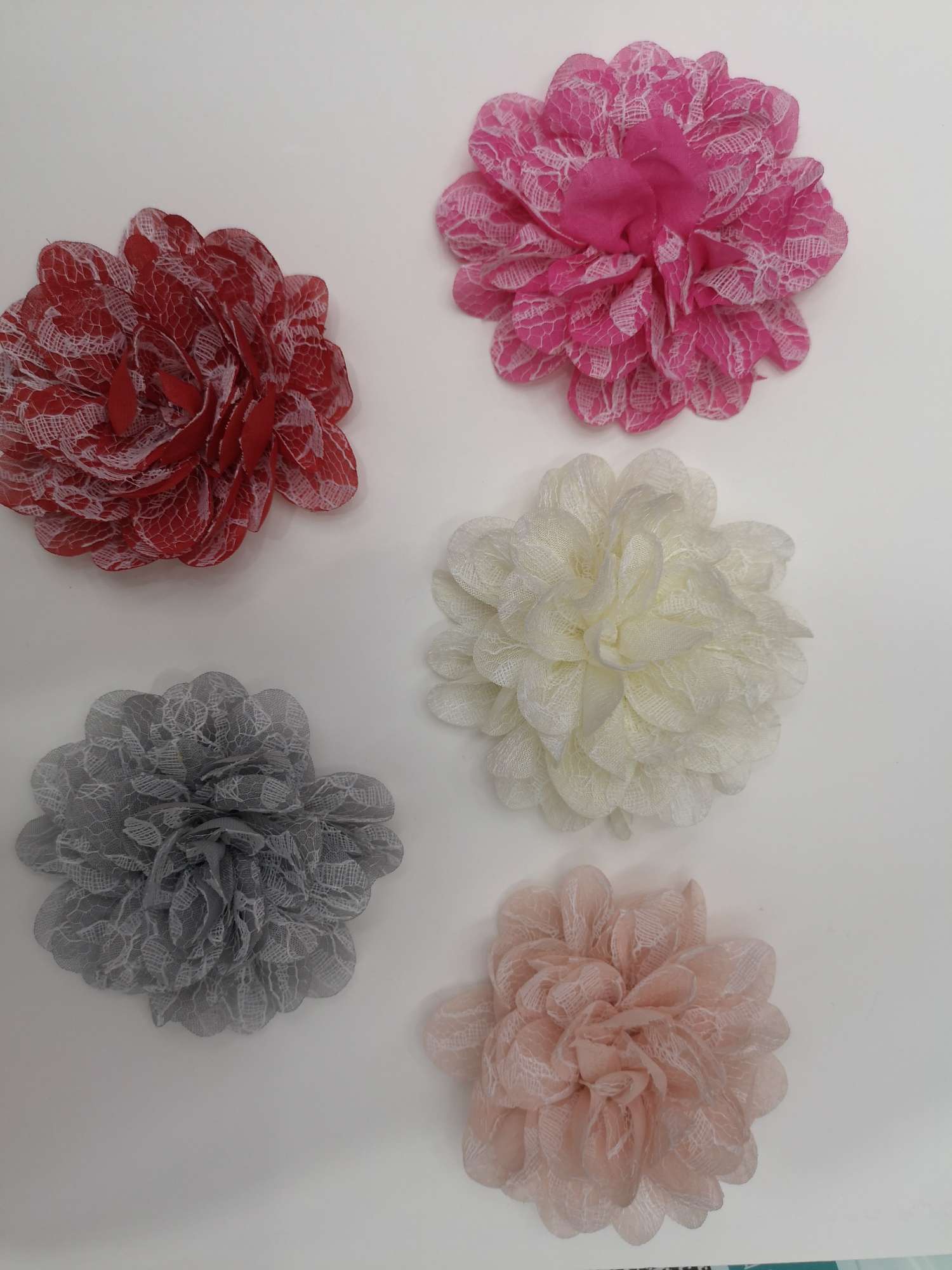 Lace multi-angled flower identification