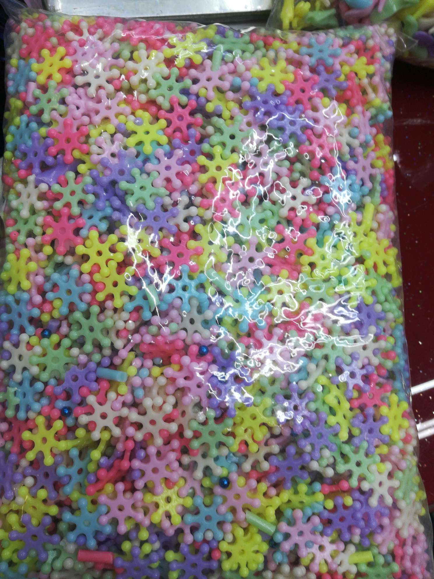 diy phone case and stationery box accessories with light-colored 12mm snowflake frosted small beads, cream glue and epoxy resin decorative materials Specification image