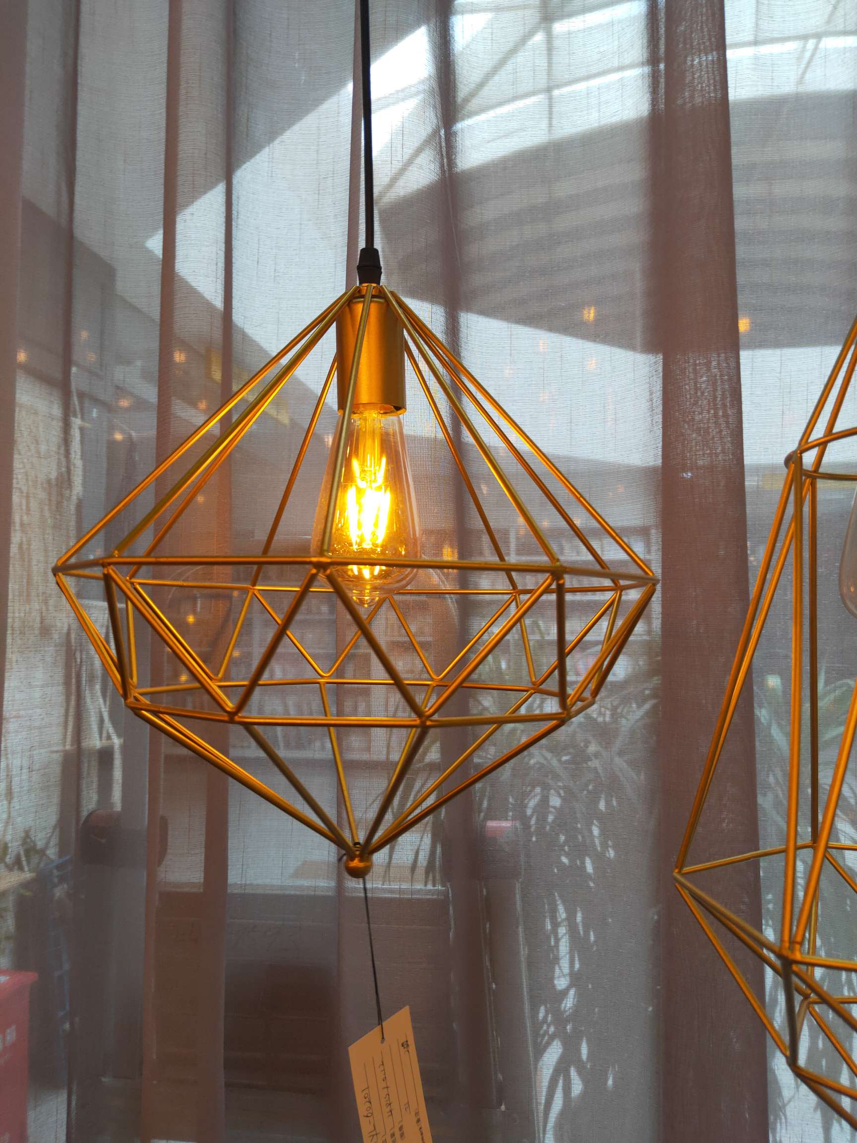 装 饰灯具 ，工艺灯具，餐吊，适用于装修店面，餐厅，酒吧，服装店.