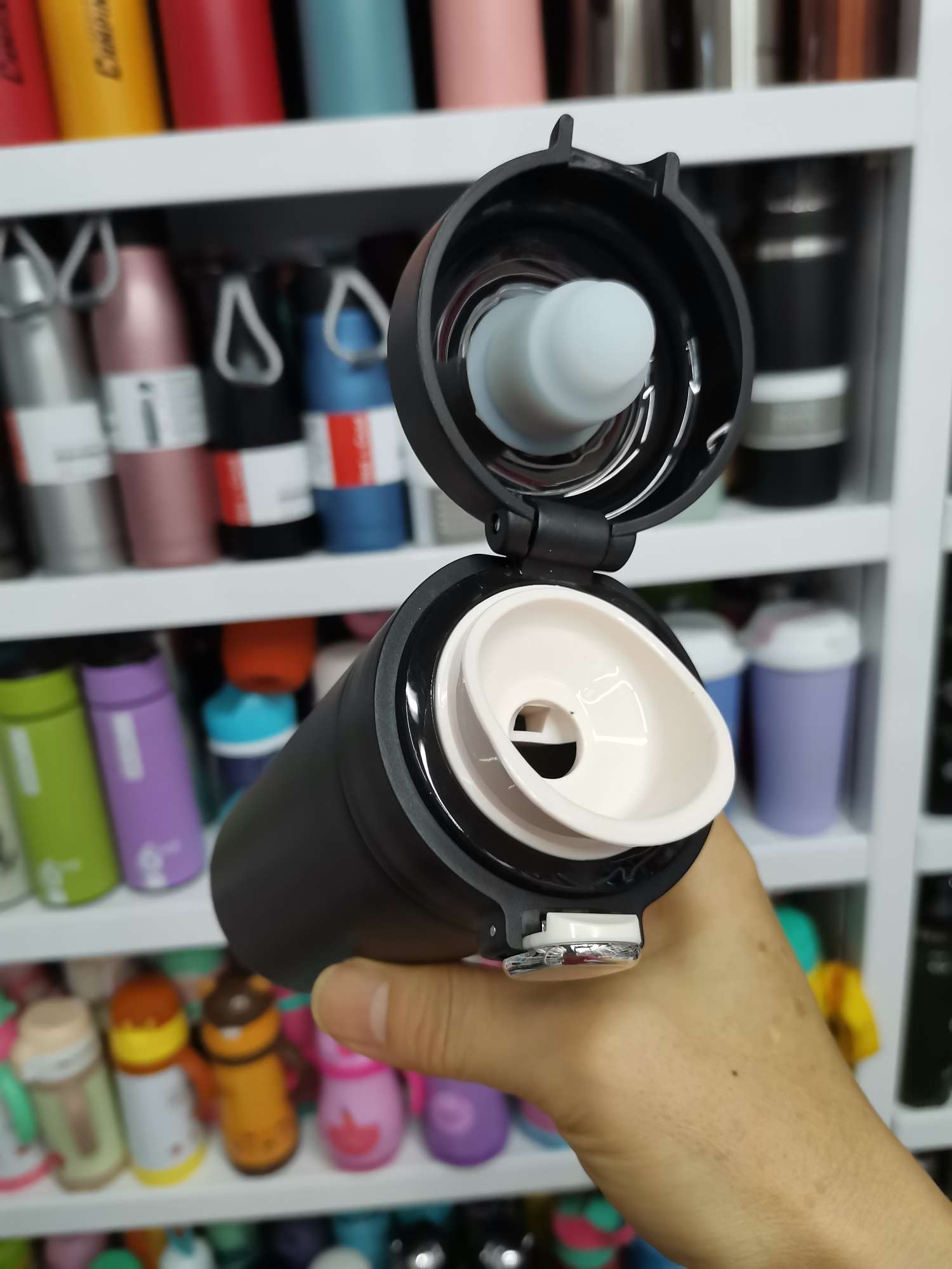 Pea Cup Vacuum Cup Sports Pot Casual Cup Application Scenario