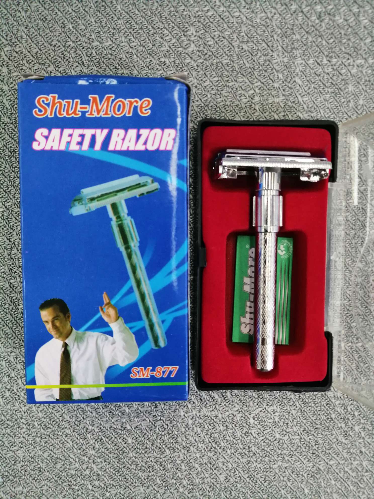 Double-faced vintage shaver