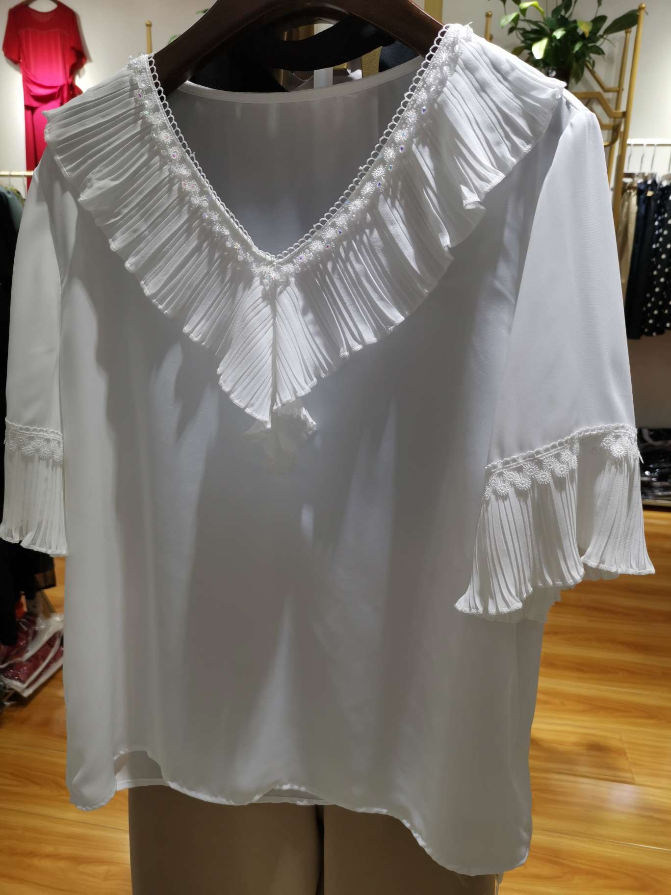 V-Neck Women's Casual Fashion Clothing Women's Long Top Coat Specification drawing