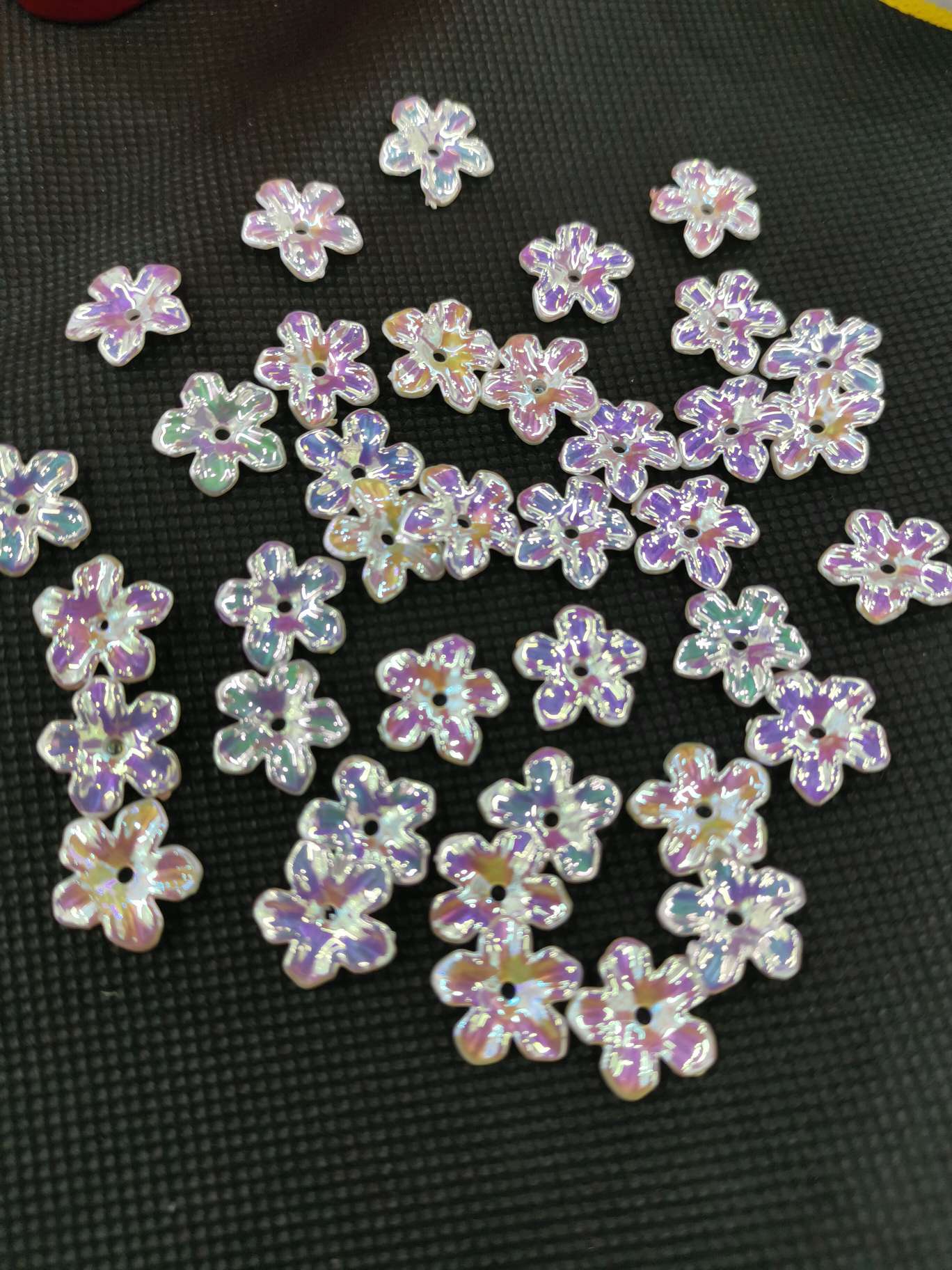 DIY electroplated Mabel flower and Hengyang bead jewelry accessories are popular online bestsellers Specification image