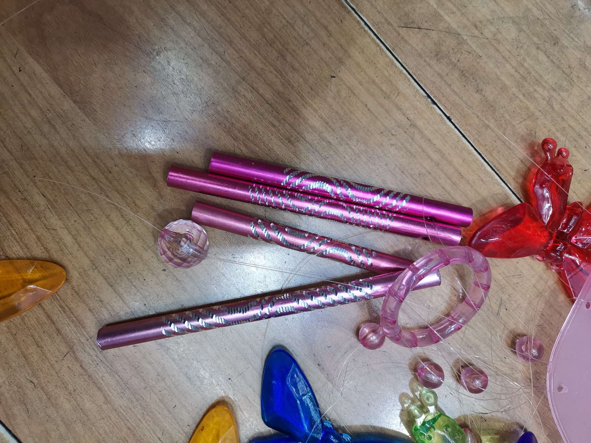 Butterfly diamond-shaped colorful pipe wind chimes factory direct sales 0091 Specification drawing