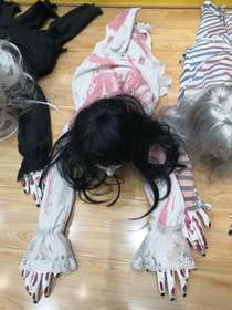 Bloody crawling ghost ghost Halloween toy manufacturers wholesale