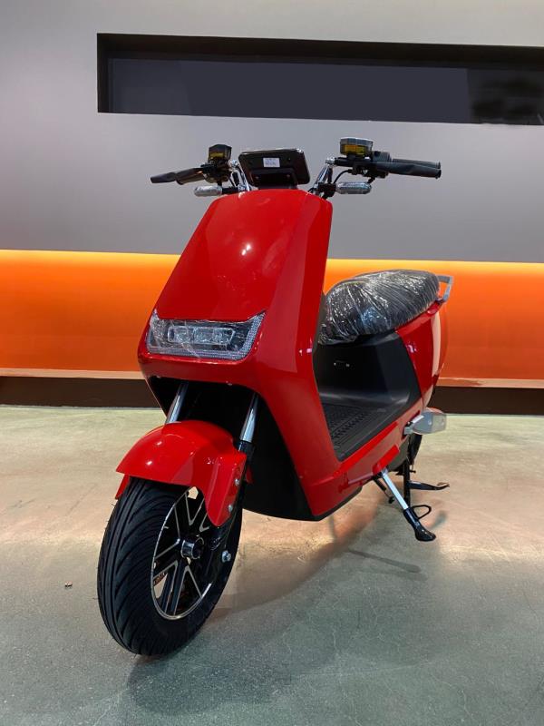 SML - 125 electric cars