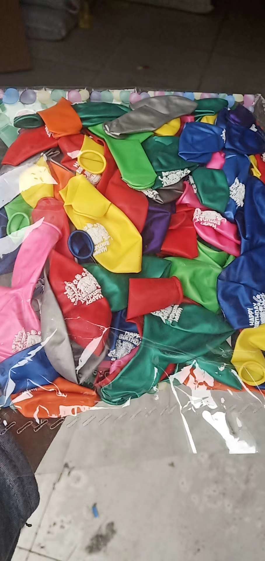 1.2-gram pearlescent birthday colored balloons