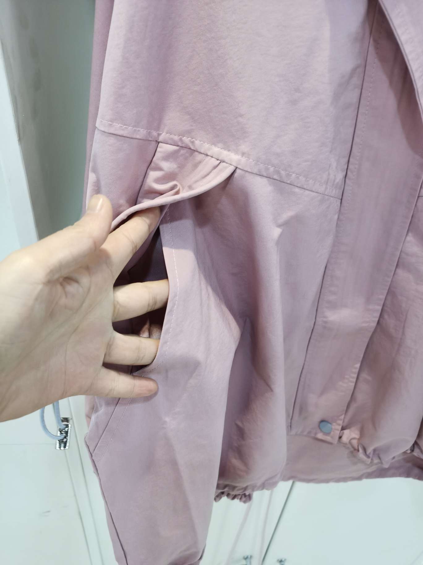 女童外套，标准170，不褪色不缩水，产品图