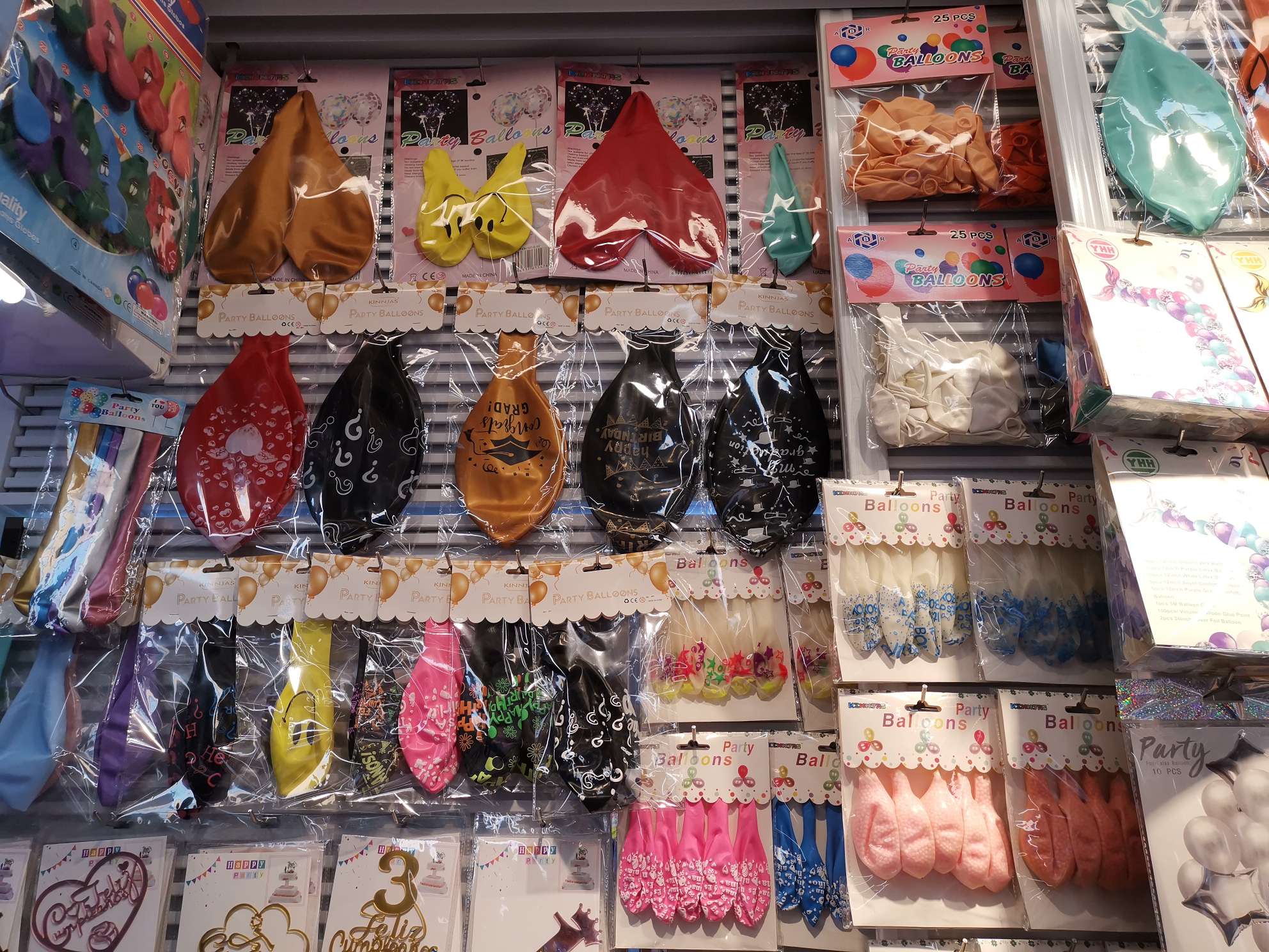 Meilin Balloon Latex Products Factory describe pic - 6